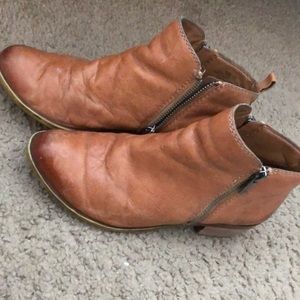Lucky Brand booties